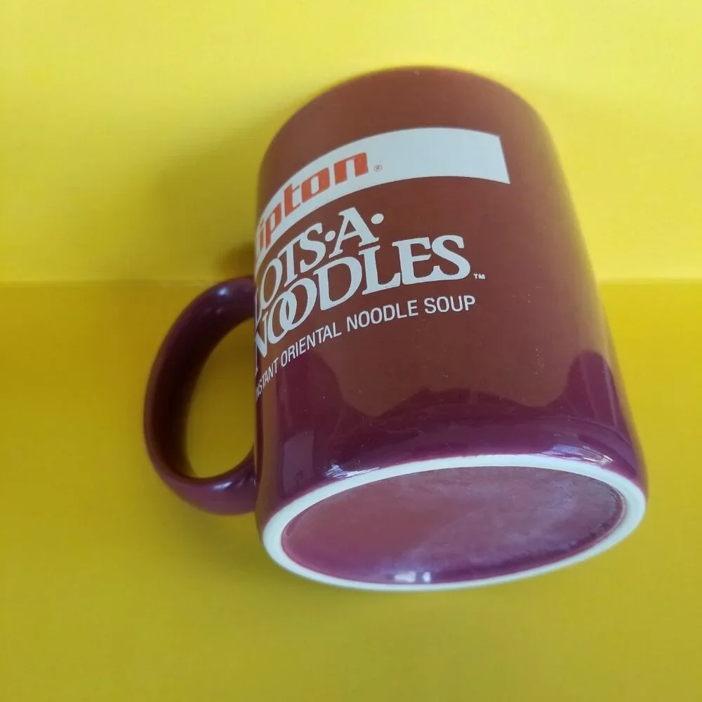 Vintage Lipton Lots-A-Noodles Instant Oriental Noodle Soup Ceramic Mug - Picture 7 of 11